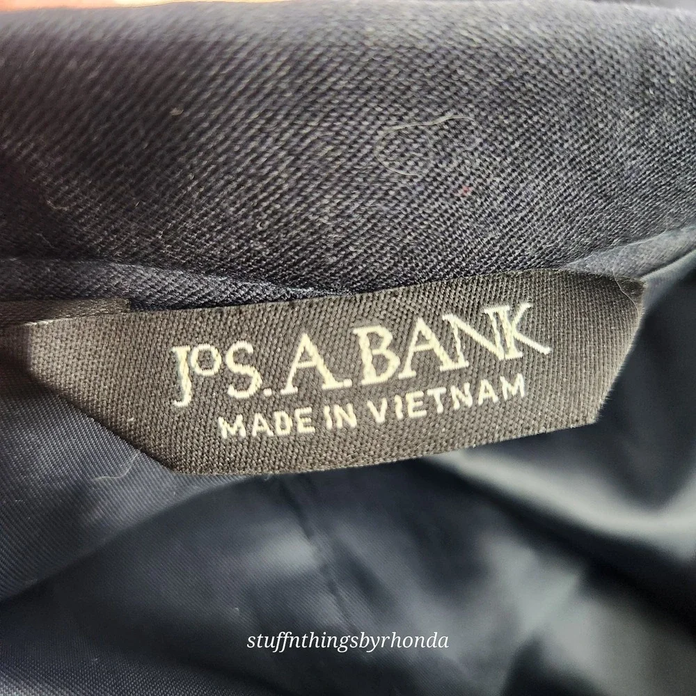 Jos A Bank 96% Wool / 4% Cashmere Dark Blue‎ Blazer Sport Coat Suit Jacket 46R